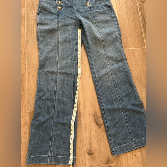Michael Kors Women’s Sailor Front Flare Jean size 10 - Picture 5 of 10